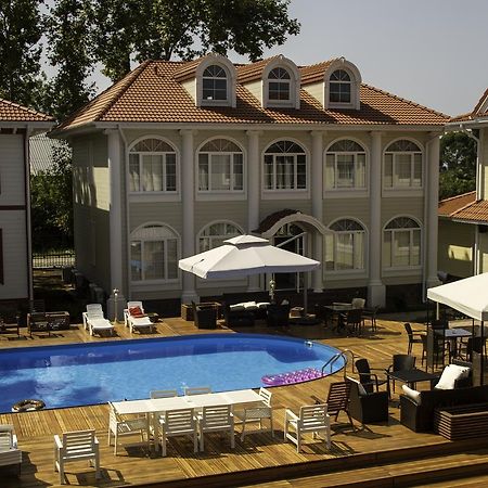 Hotel Maxx Гудаута Екстериор снимка
